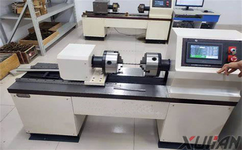 刀叉扭轉(zhuǎn)試驗(yàn)機(jī)